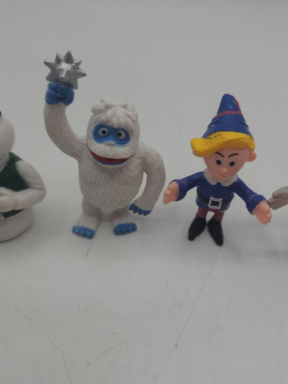 Rudolph Misfit Toys Figurines Snowman Bumble Elf PVC Set of 5 - Picture 4 of 10